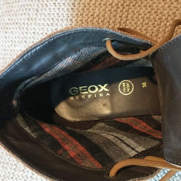 Geox Saude Wedge Booties - Picture 6 of 7